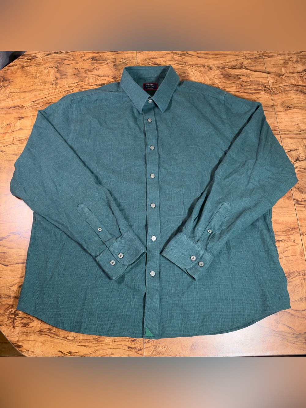 UNTUCKit Wrinkle-Free Veneto Shirt Men’s XL Dark Green Relaxed Fit
